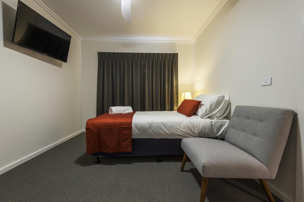 Club Maclean Motel Dış mekan fotoğraf